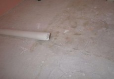 Укладываем ламинат на бетонный пол